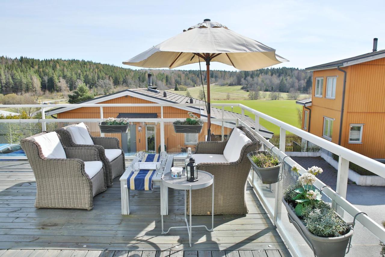 Nordic Lights Villa Sigtuna Exterior photo