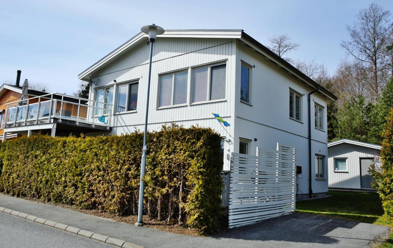 Nordic Lights Villa Sigtuna Exterior photo
